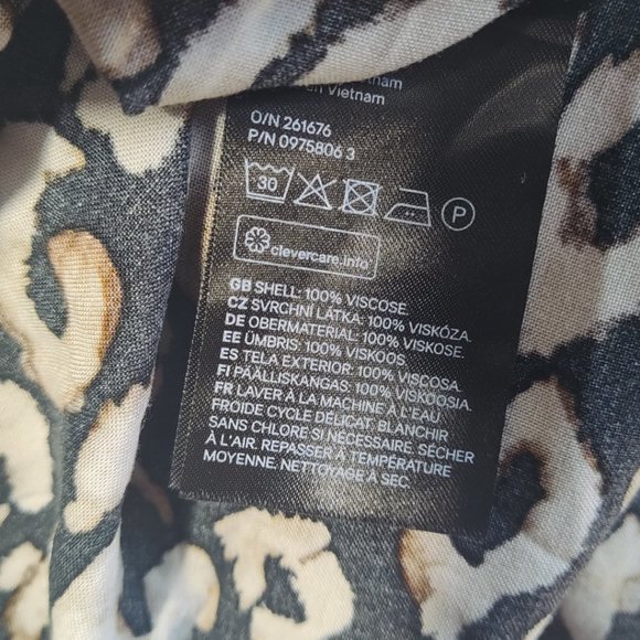 H&M Leopard Animal Print Wrap Mini Dress Size S Small A-line Wrap - Picture 7 of 8